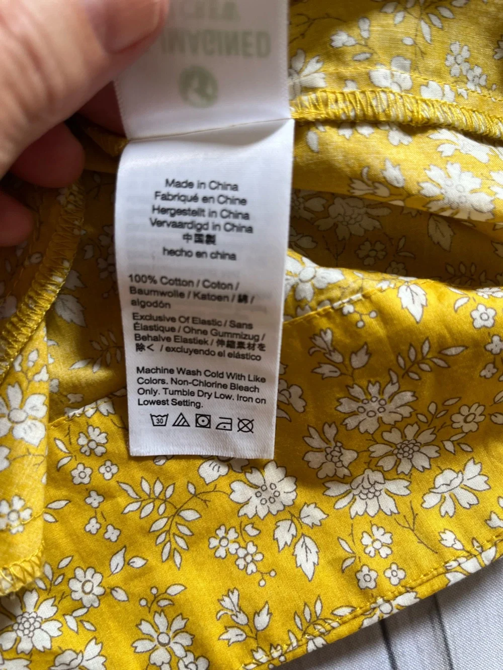 Women’s J. Crew liberty floral yellow ruffle neck puff sleeve shift dress. XS